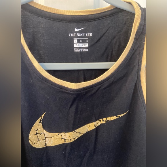 Nike Dri-Fit Shirt - Picture 2 of 3